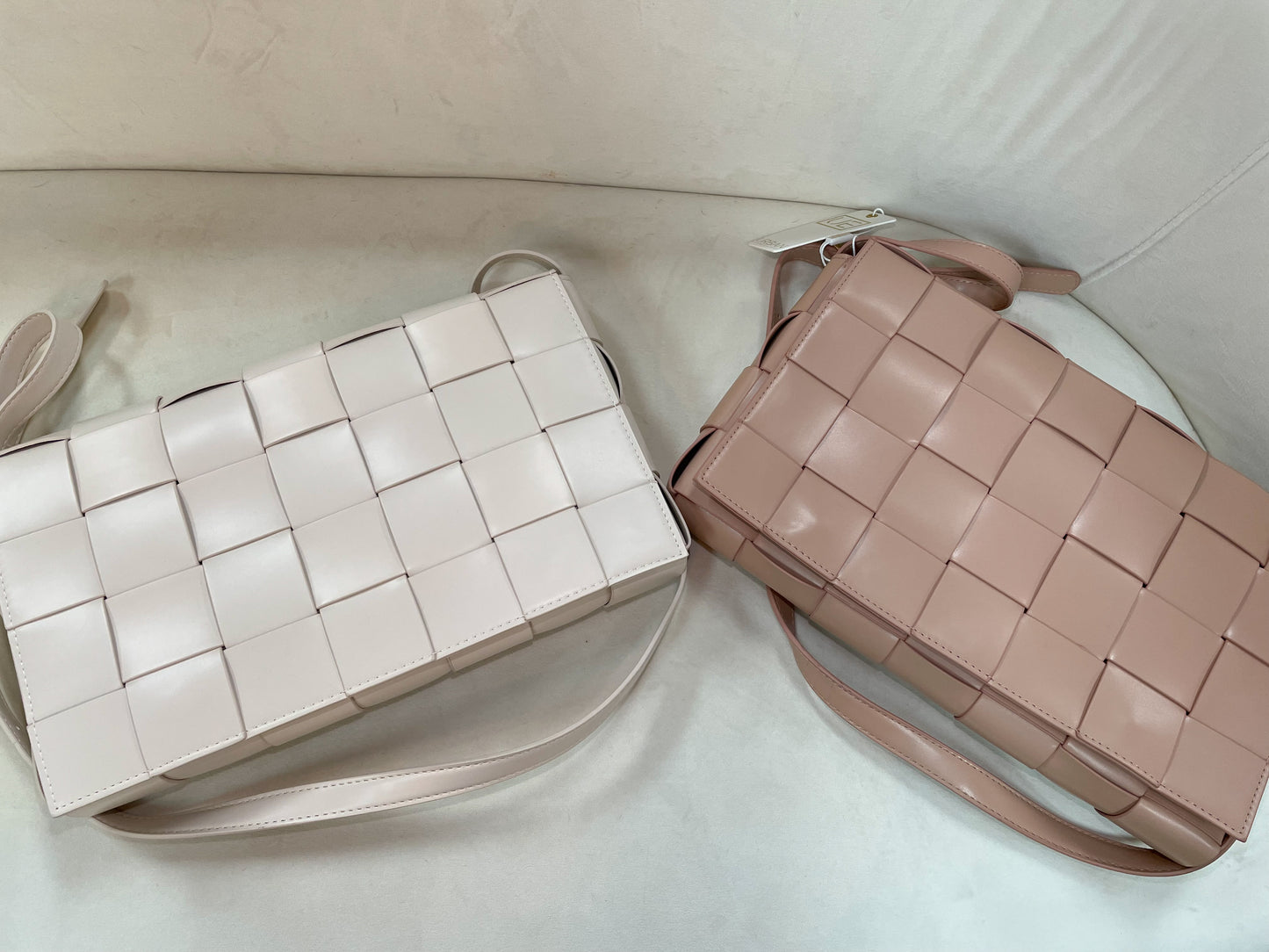 Olga Crossbody