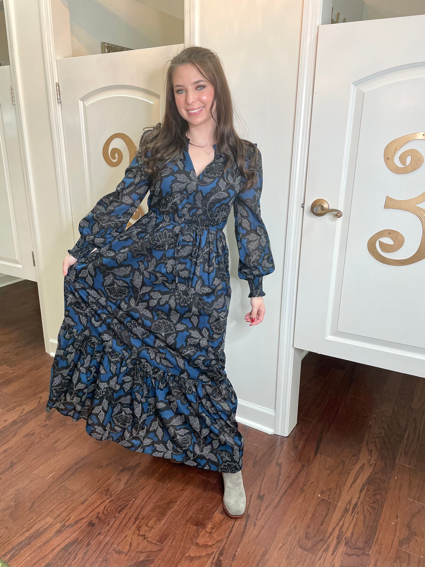 Aurina Dress