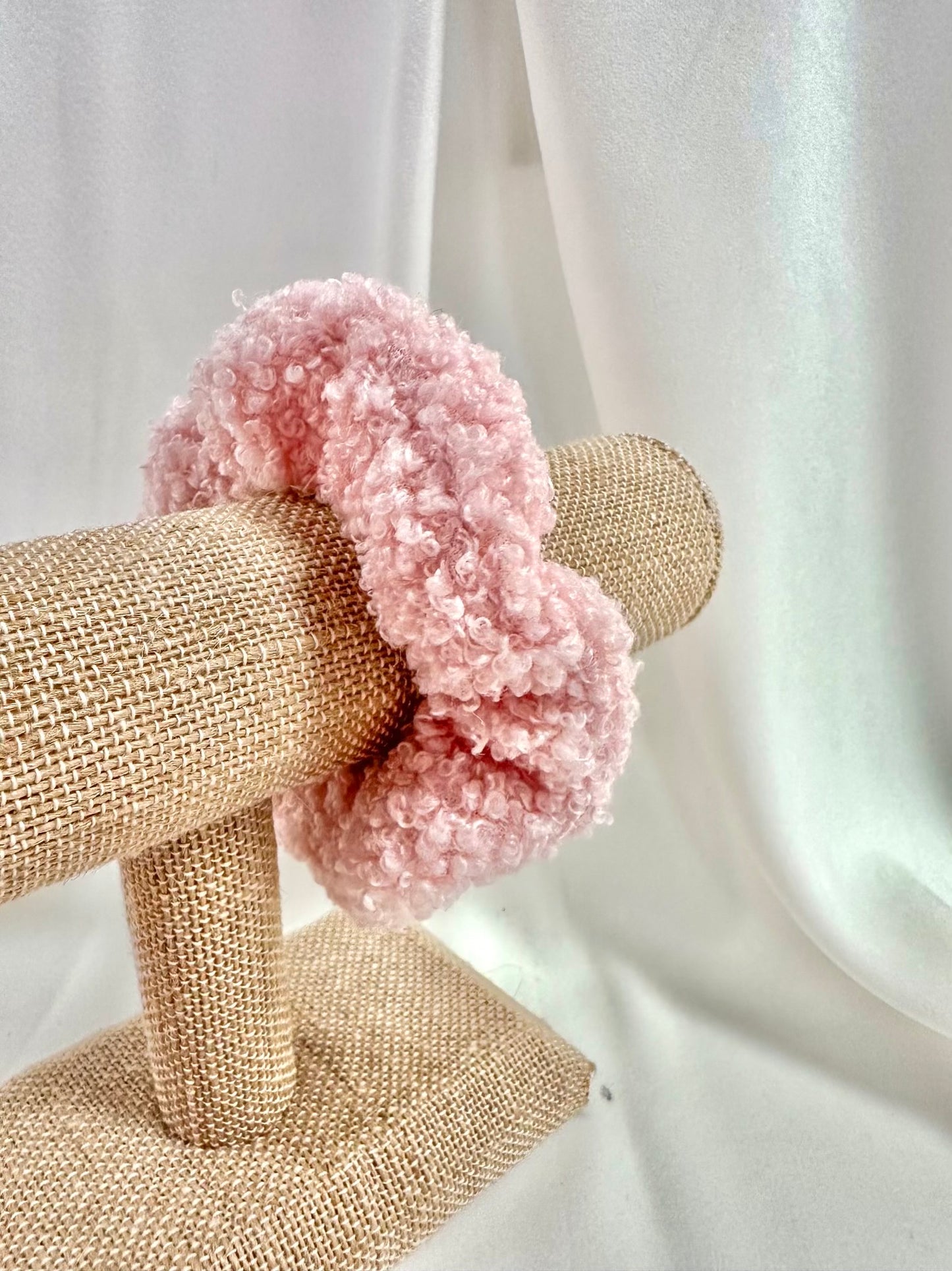 Alice Scrunchie
