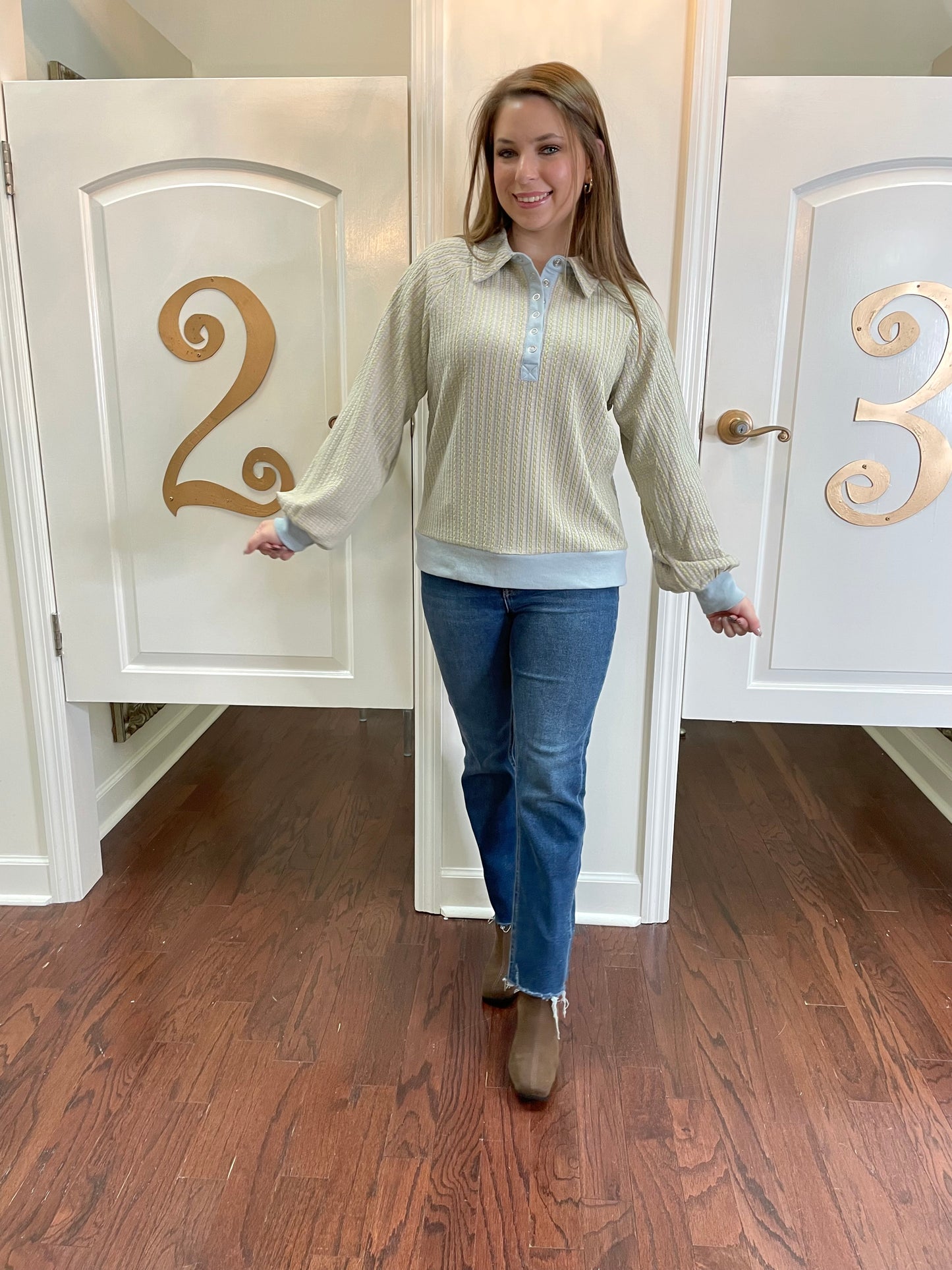 Cassie Pullover