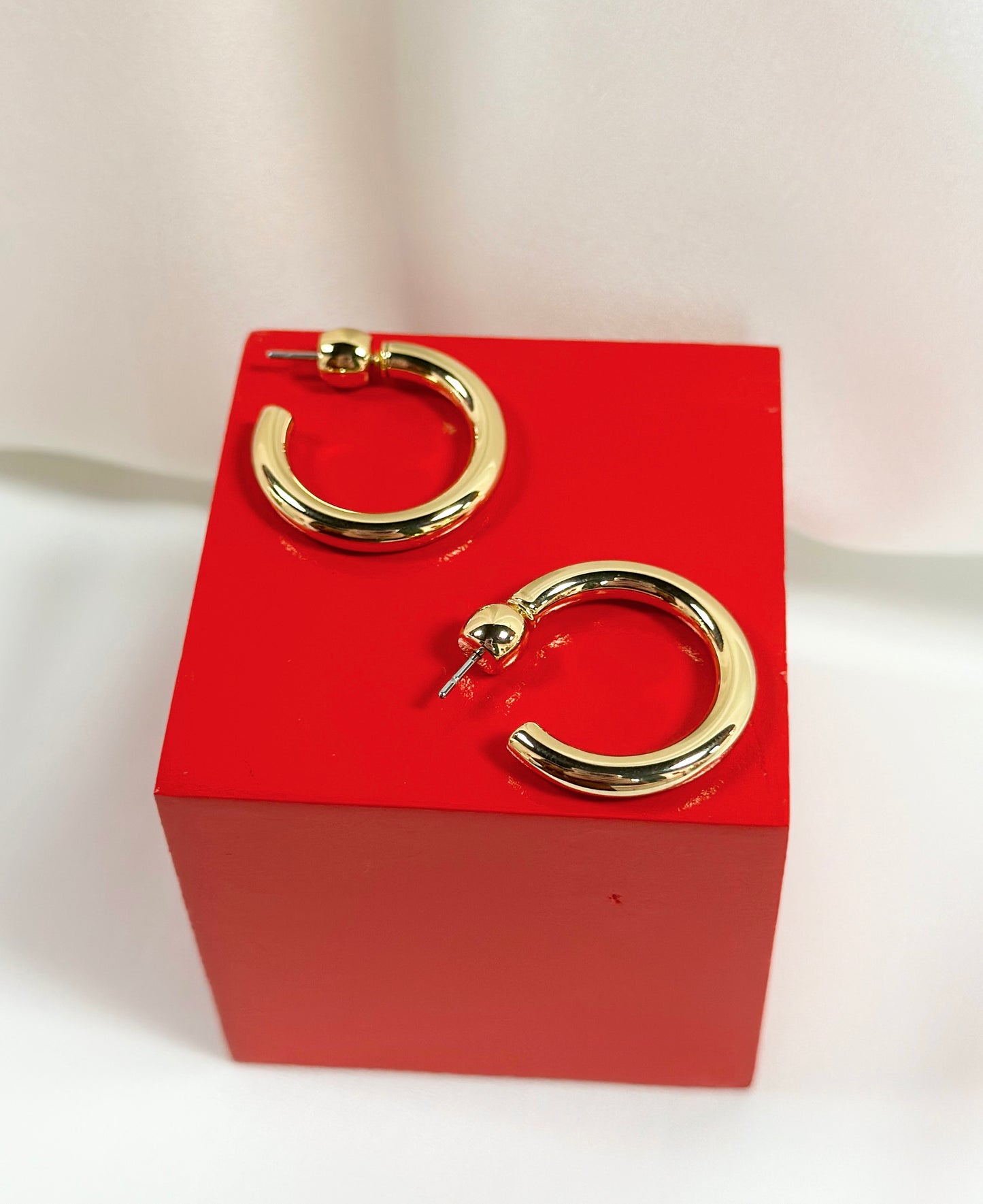 Gorjana Carter Small Hoops