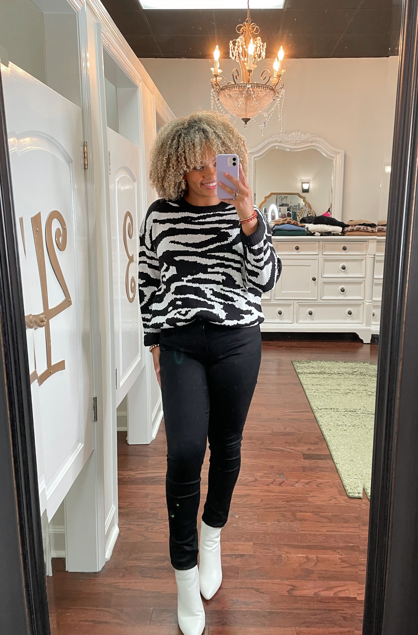 Vibrant Classic Black Skinny